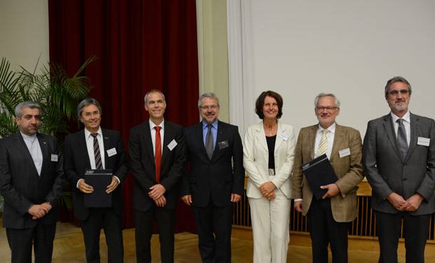 Prof. Dr. Reza Ardakanian (UNU-FLORES), Prof. Dr. H. Müller-Steinhagen (TUD), Prof. Dr. Peter Krebs (TUD), Prof. Dr. Dietrich Borchardt (UFZ), Gunda Röstel (German Water Partnership – GWP), Prof. Dr. G. Teutsch (UFZ) and Michael Rosenauer (Gesellschaft für Internationale Zusammenarbeit – GIZ). (Image: Antonio di Vico/UNU-FLORES)