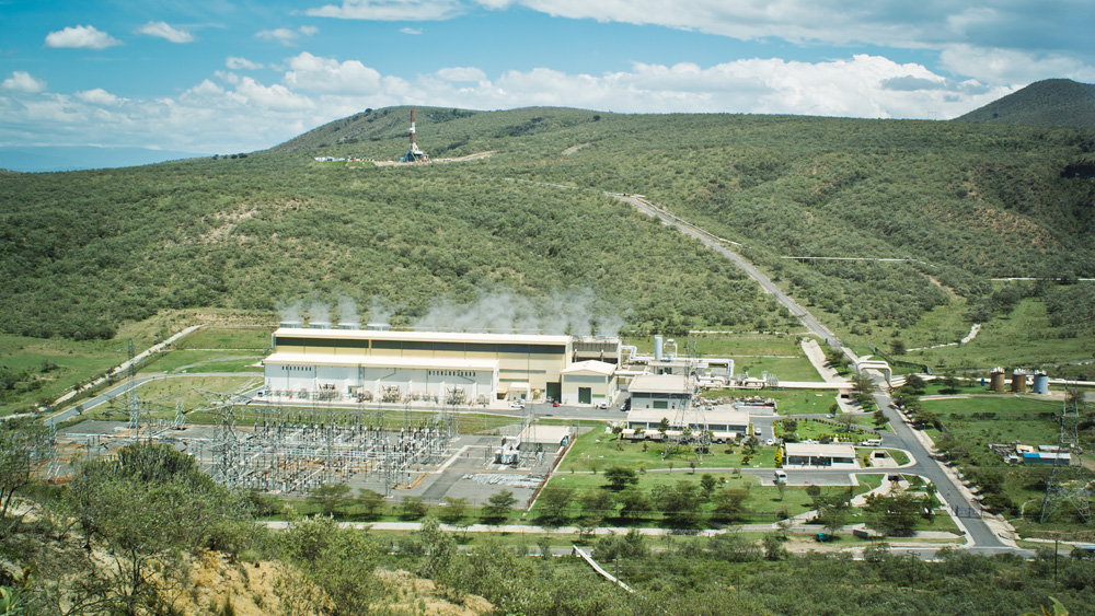 ケニアにある105MWのオルカリアⅡ地熱発電所はアフリカで最大だ。写真：村上涼