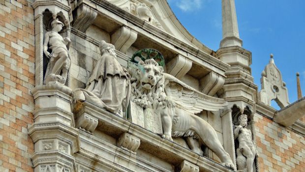 歴史上最初の旅行写真はエジプトを描いたもので、あなたのものになるかもしれません