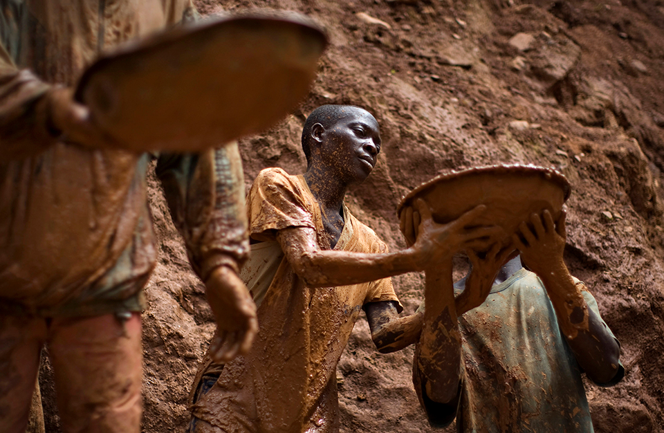 GOLD MINING IN THE DRC